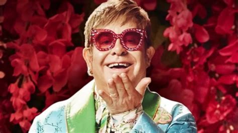 Elton John .